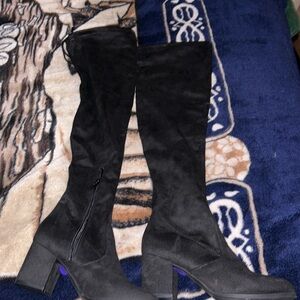 Unisa 8 1/2 knee boots